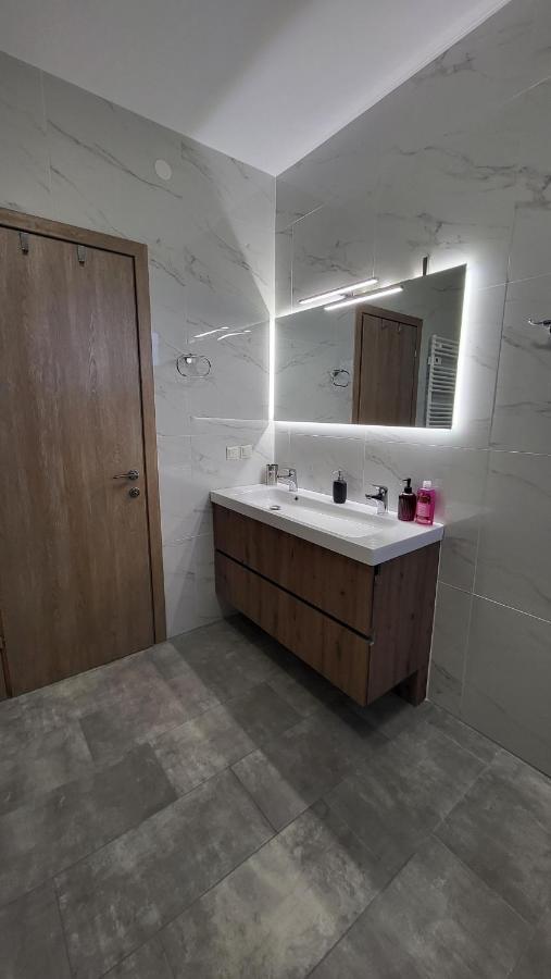 Countryside Apartments First Floor Трикала Экстерьер фото