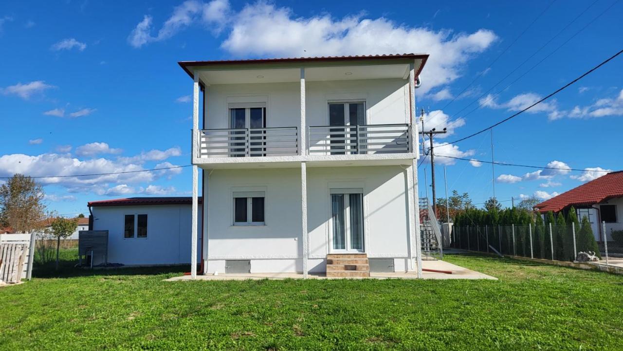 Countryside Apartments First Floor Трикала Экстерьер фото