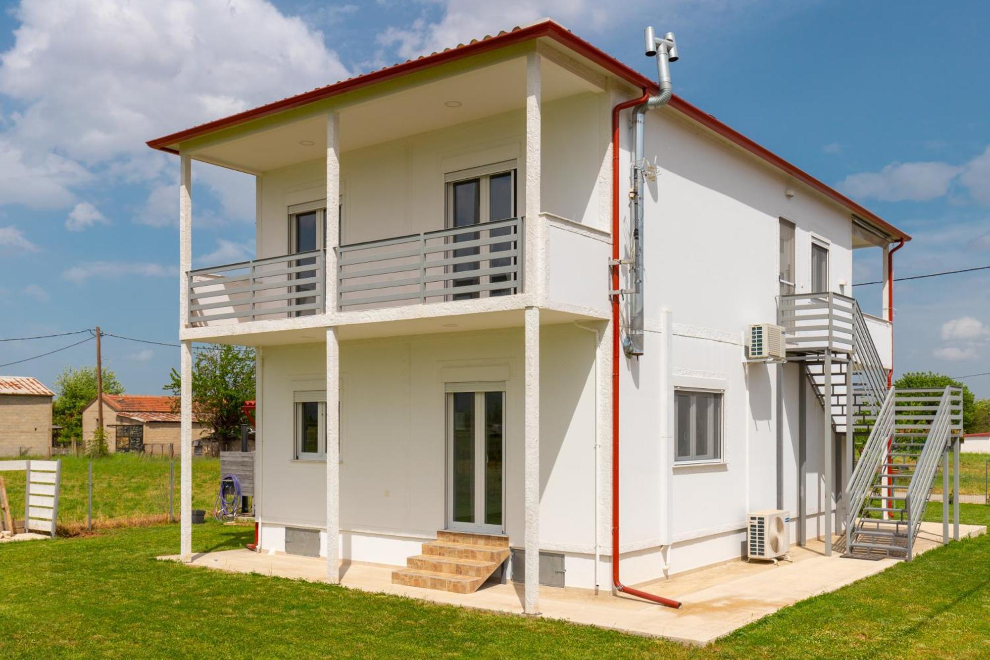 Countryside Apartments First Floor Трикала Экстерьер фото