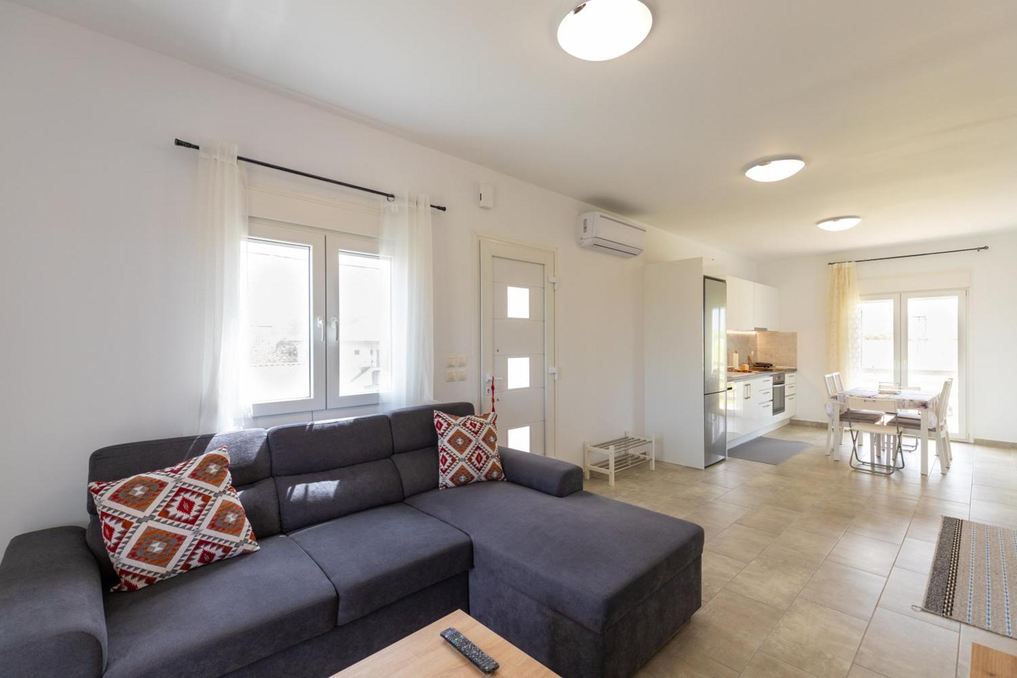 Countryside Apartments First Floor Трикала Экстерьер фото