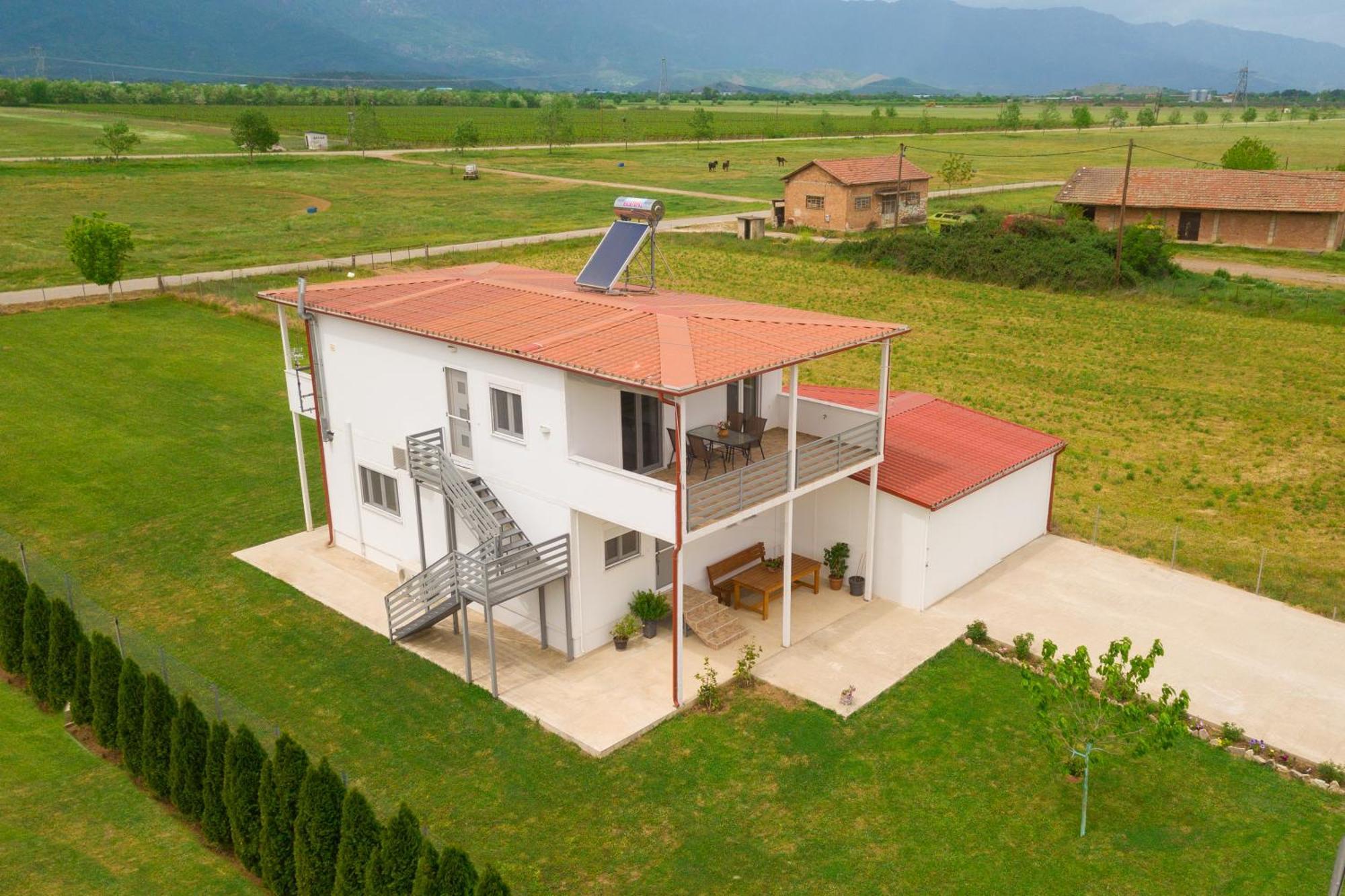 Countryside Apartments First Floor Трикала Экстерьер фото